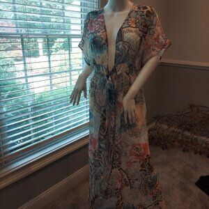 Venus floral Kimono